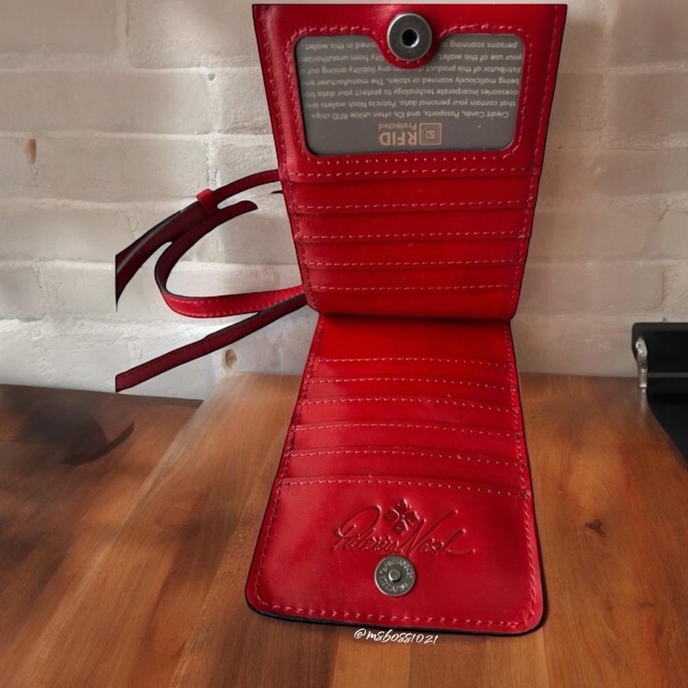 Patricia Nash Farleigh Phone Wallet Crossbody Bag in Lava NWT - Picture 2 of 3